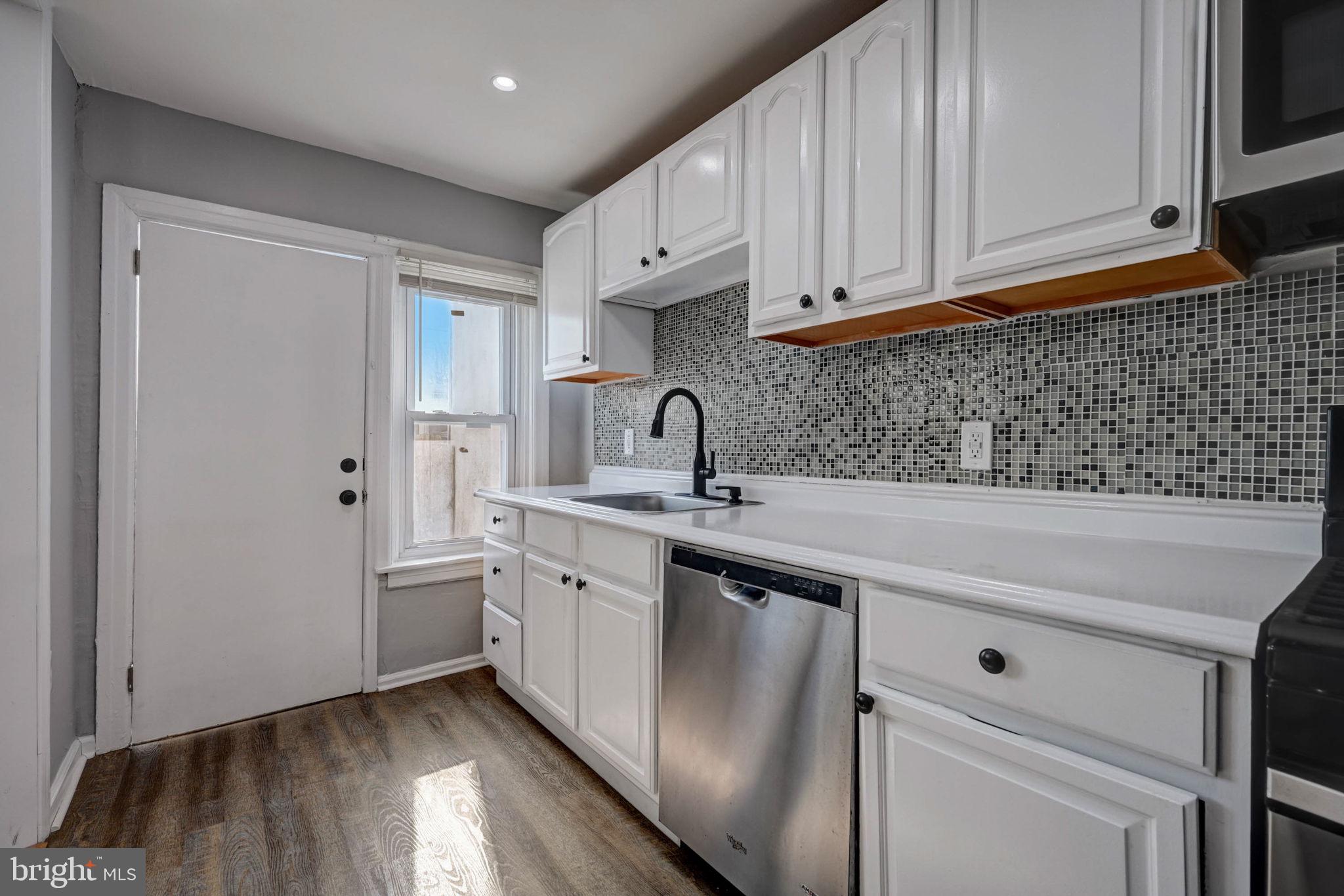 LANSDOWNE - Residential