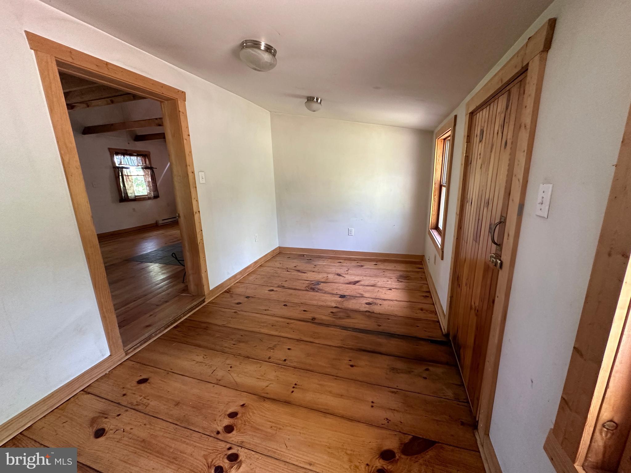 NO SUBDIVISION - Residential