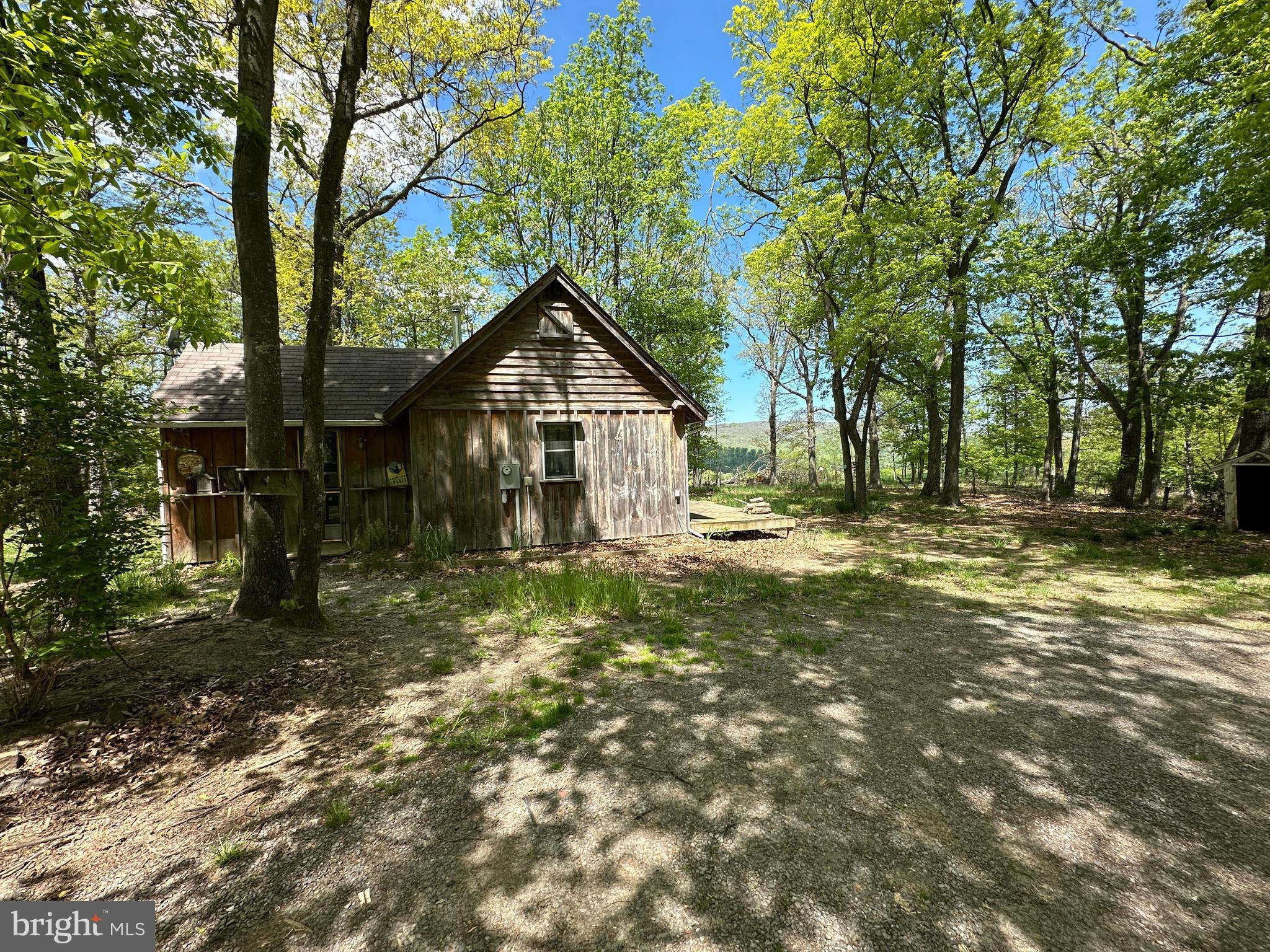 NO SUBDIVISION - Residential