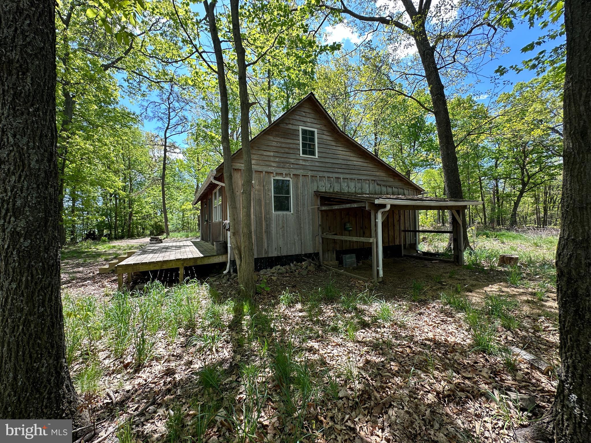 NO SUBDIVISION - Residential