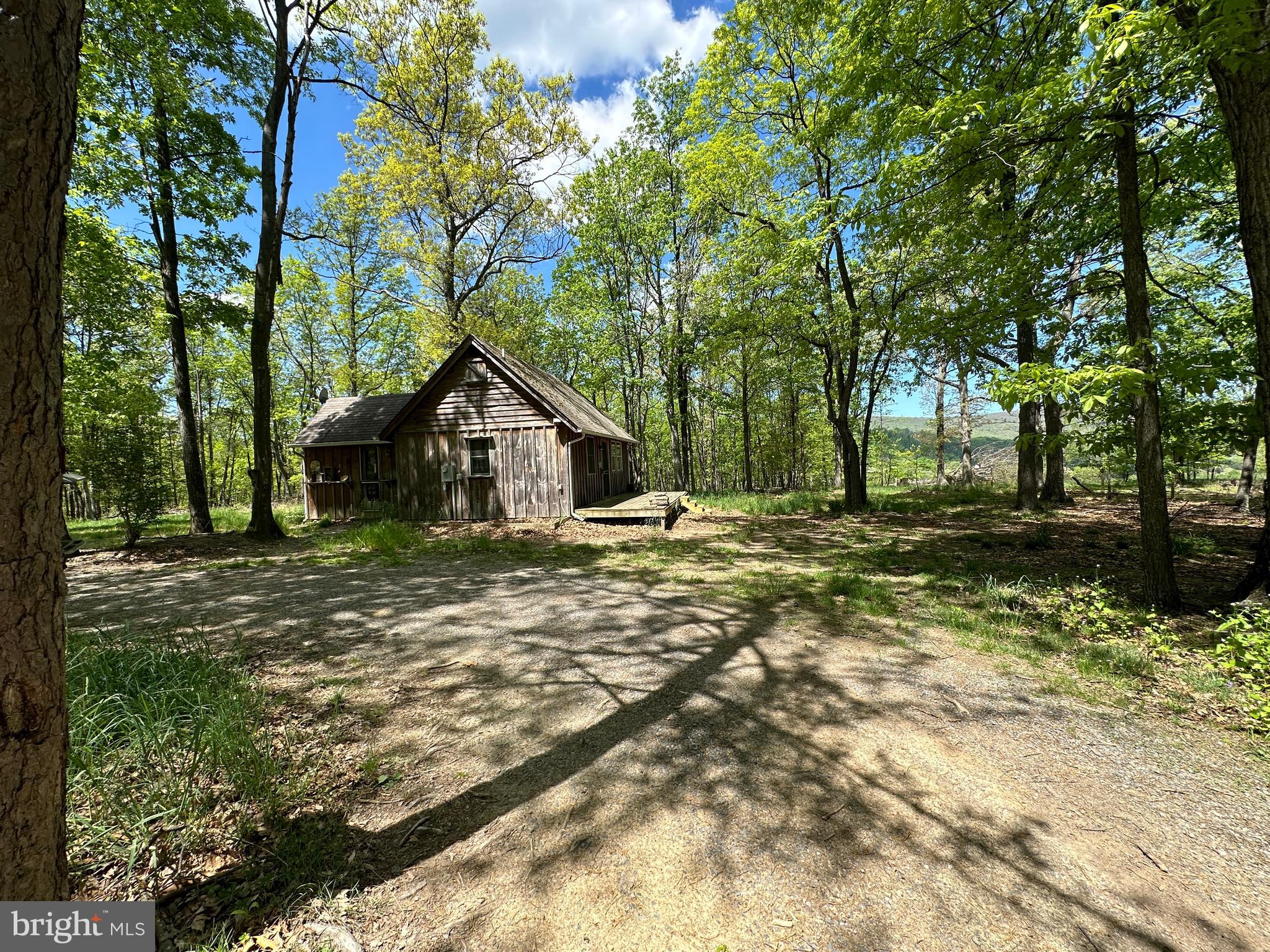 NO SUBDIVISION - Residential