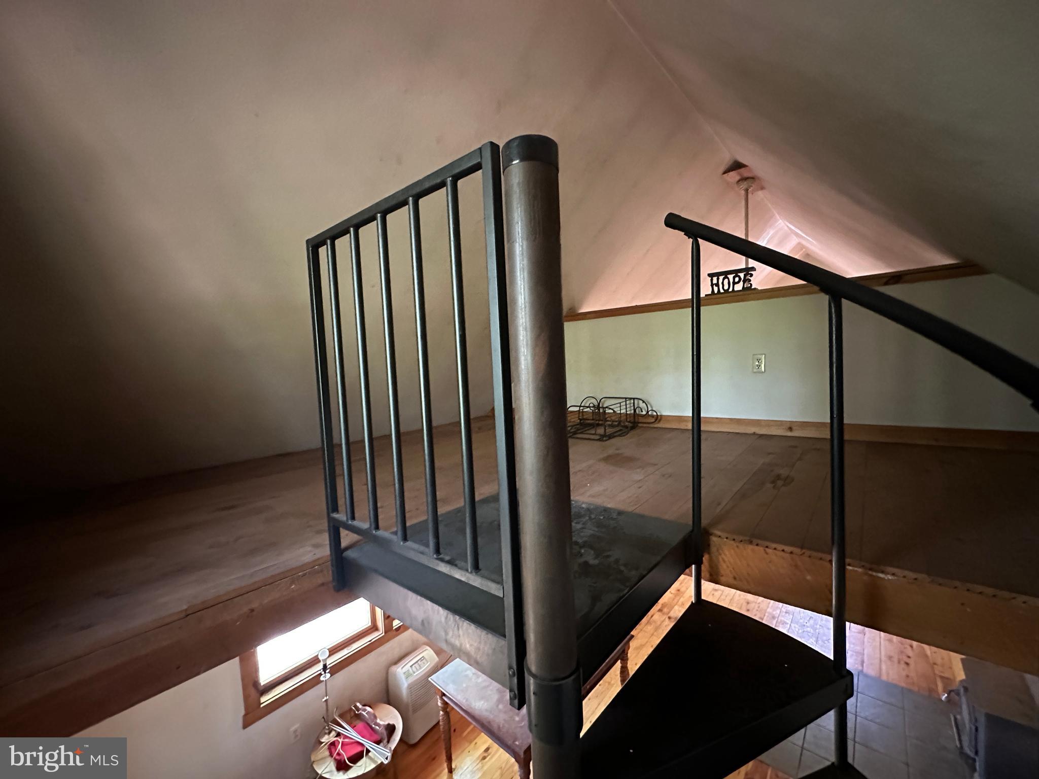 NO SUBDIVISION - Residential