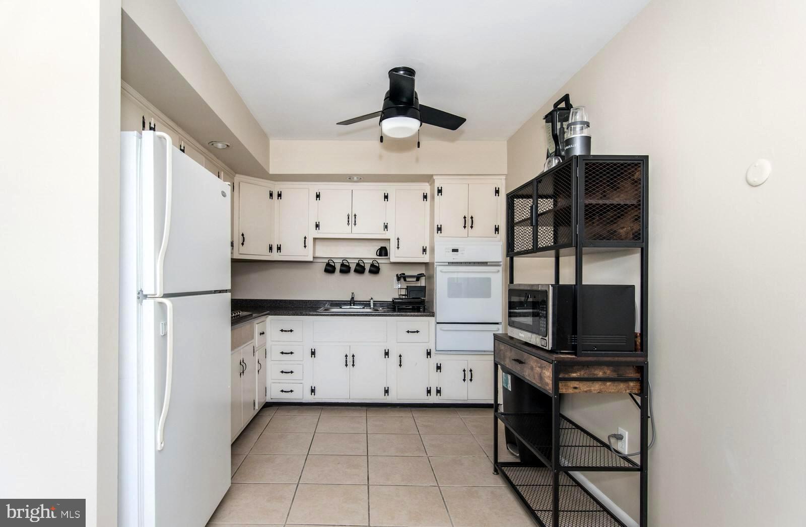 FOX CHASE - Residential Income