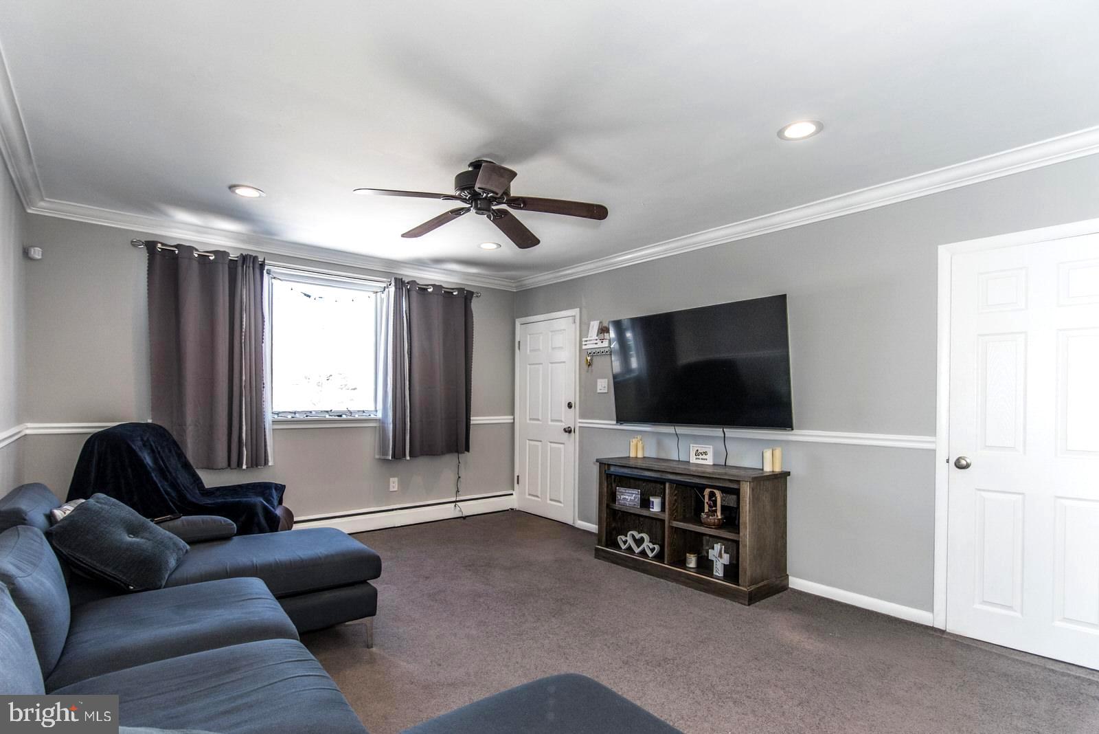 8113 FERNDALE STREET