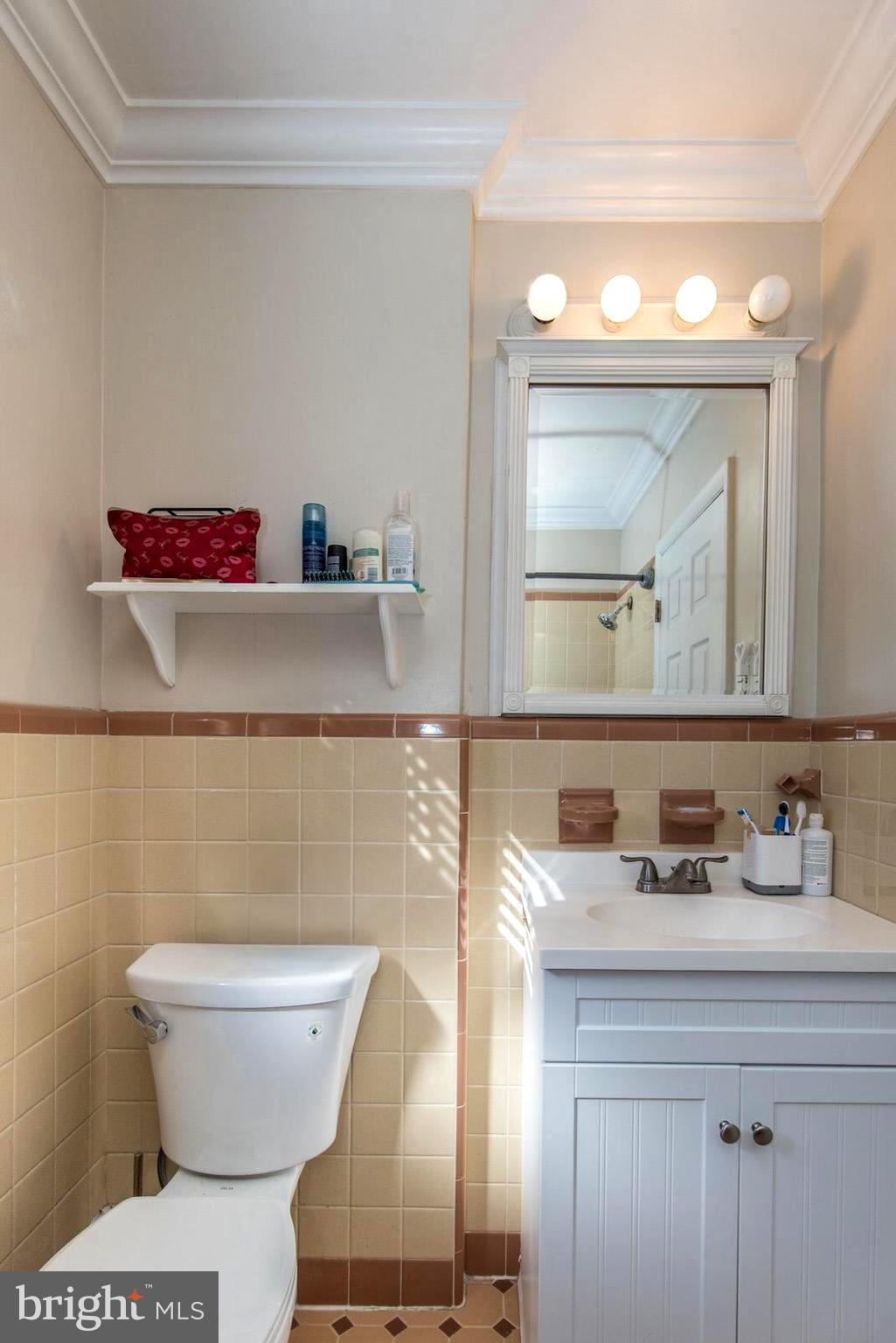 FOX CHASE - Residential Income