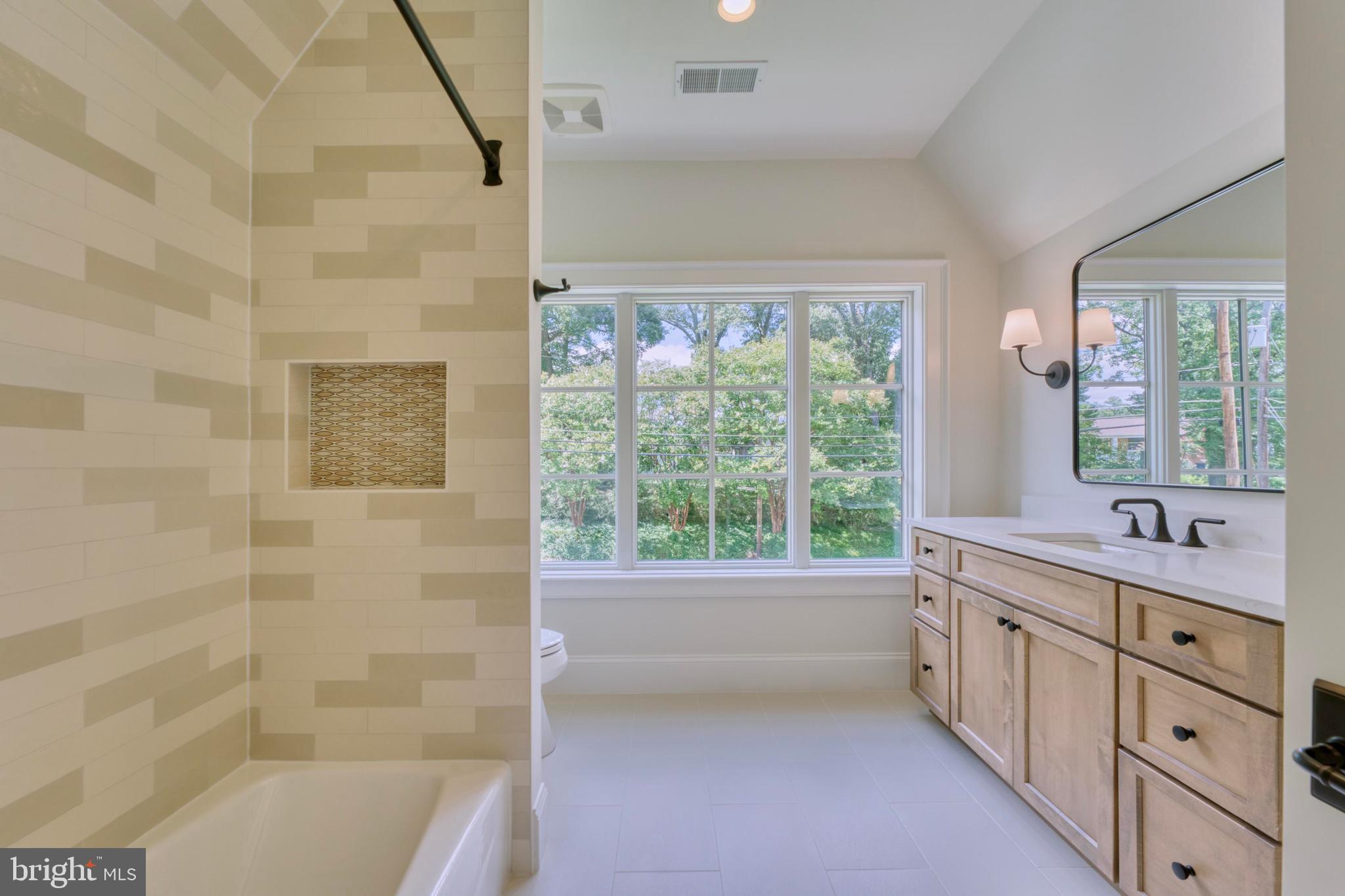 FRANKLIN PARK - Residential