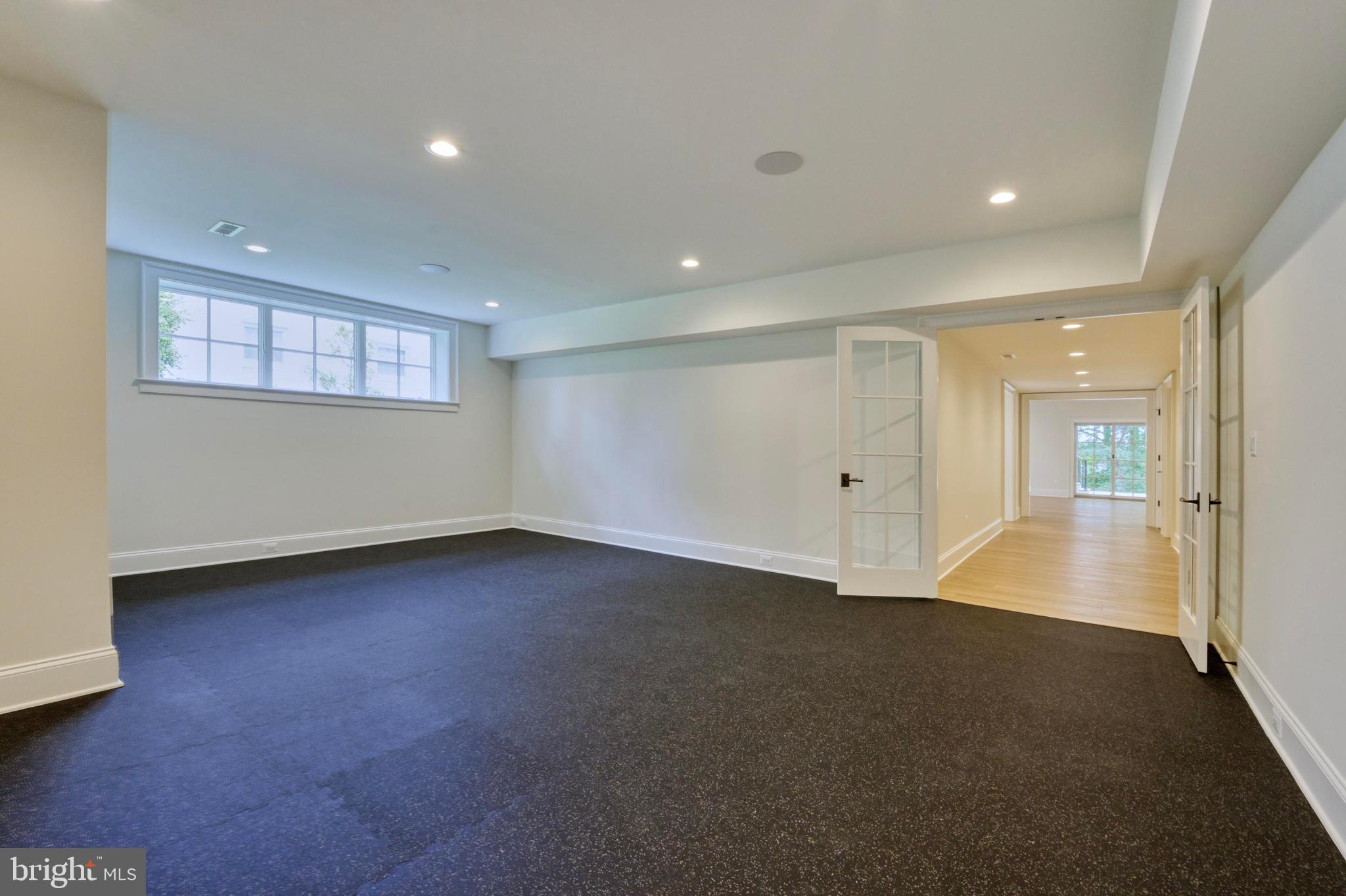 FRANKLIN PARK - Residential