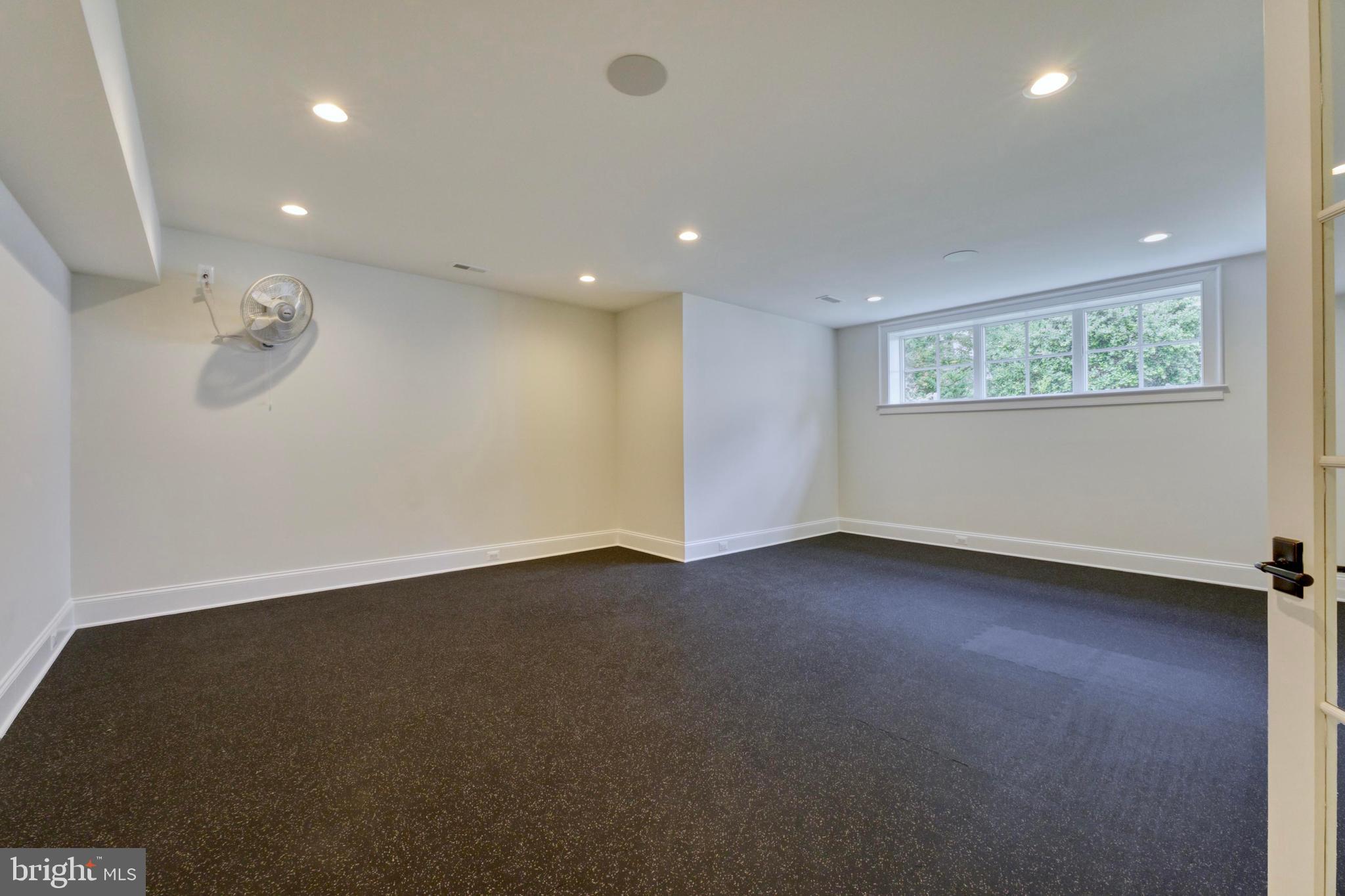 FRANKLIN PARK - Residential