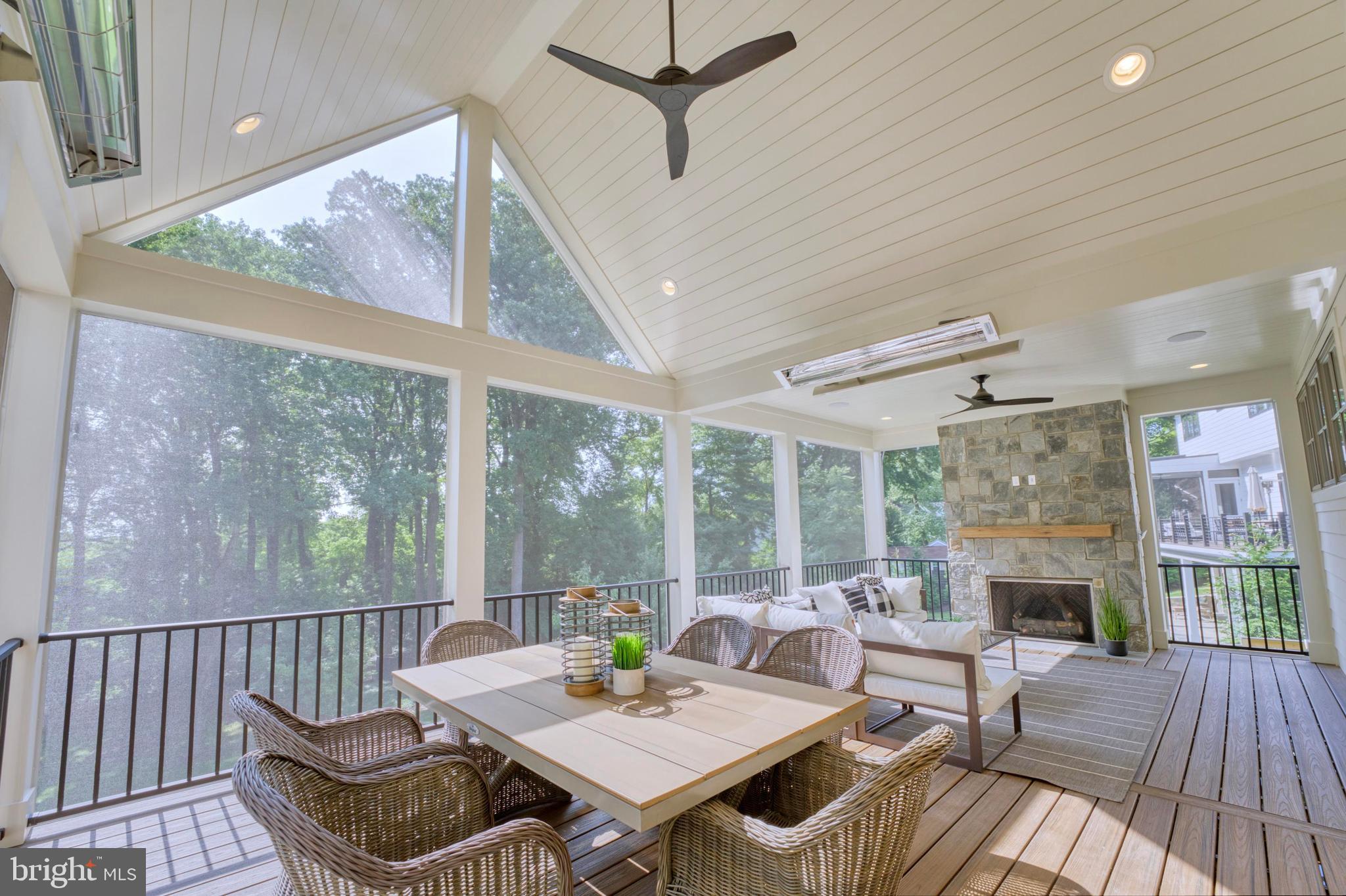 FRANKLIN PARK - Residential