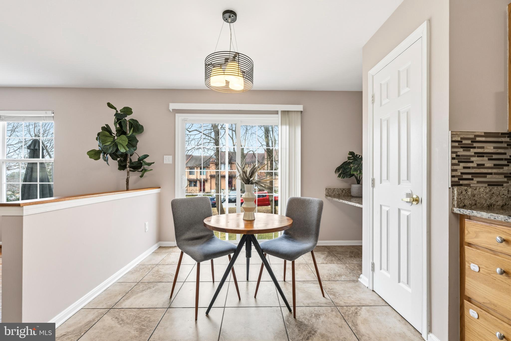 GLYNDON WATCH - Residential