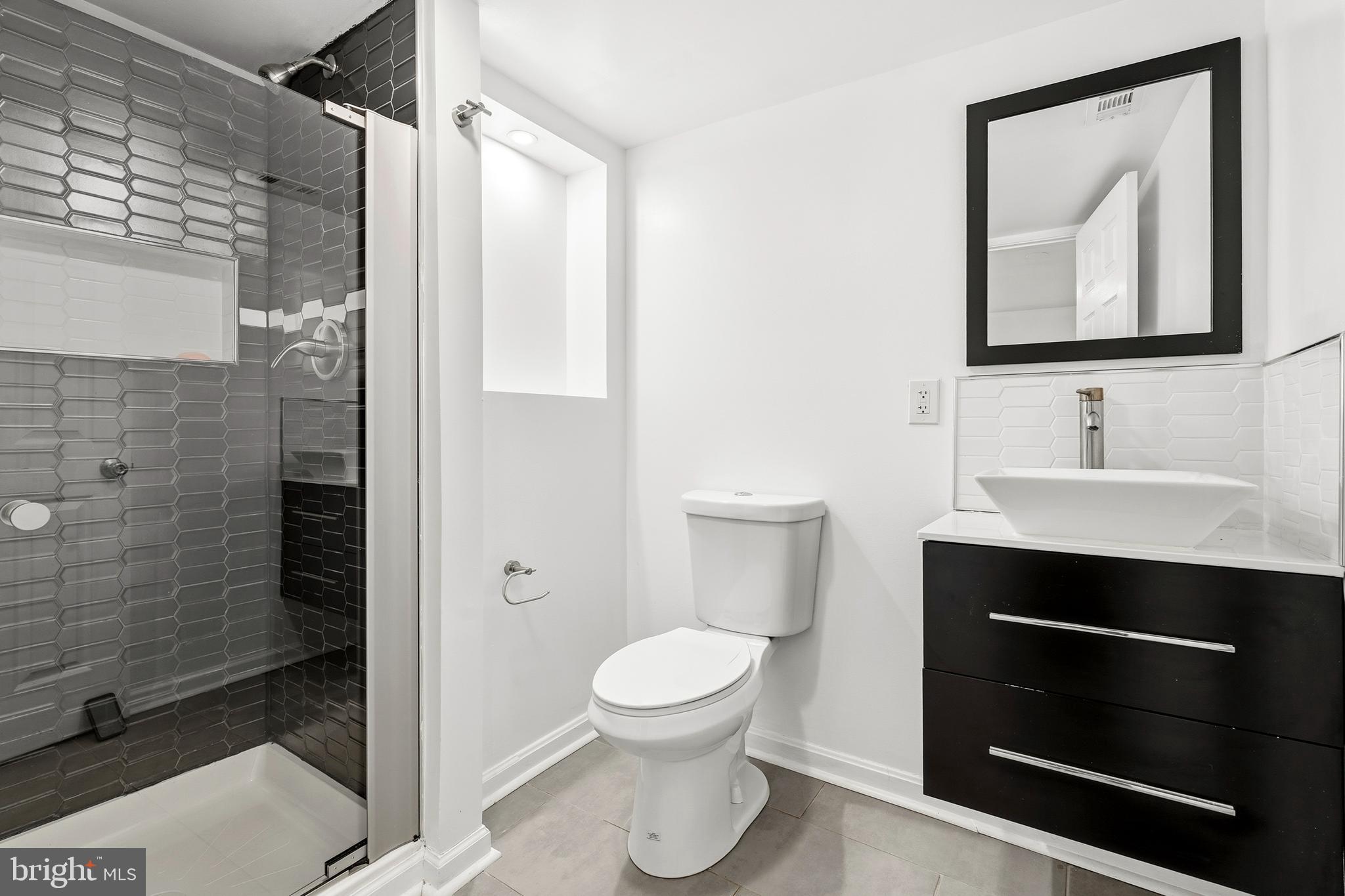 GLYNDON WATCH - Residential