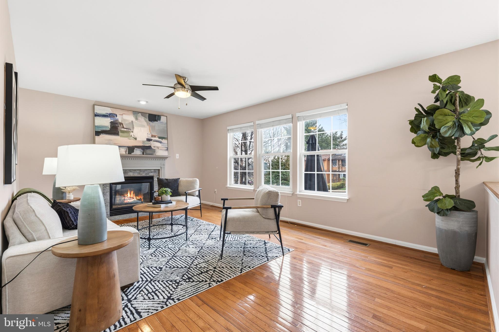 GLYNDON WATCH - Residential