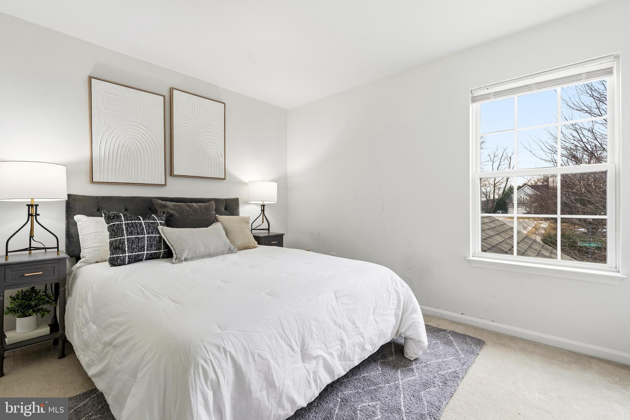 GLYNDON WATCH - Residential