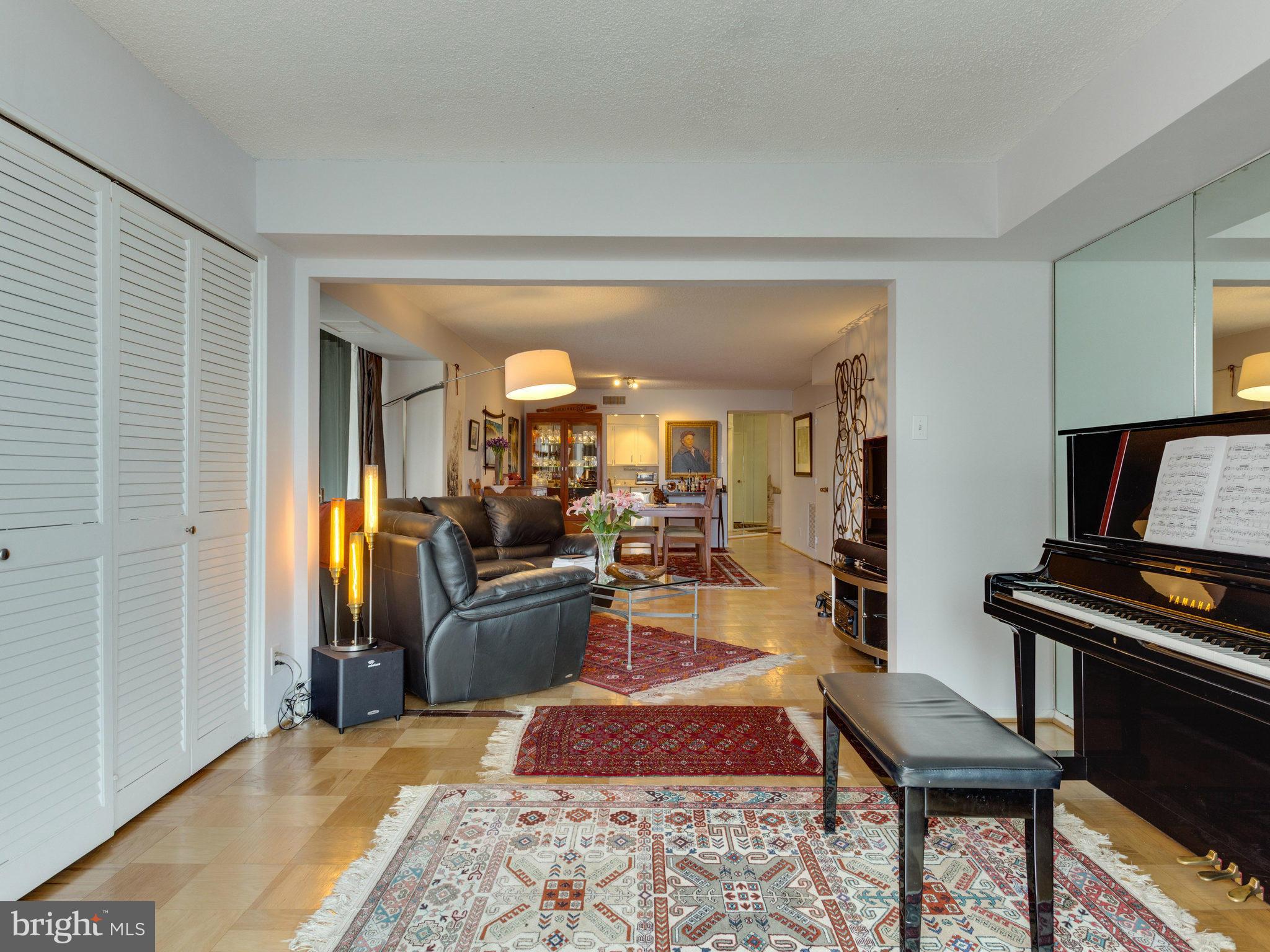 TOWER VILLAS - Residential Lease