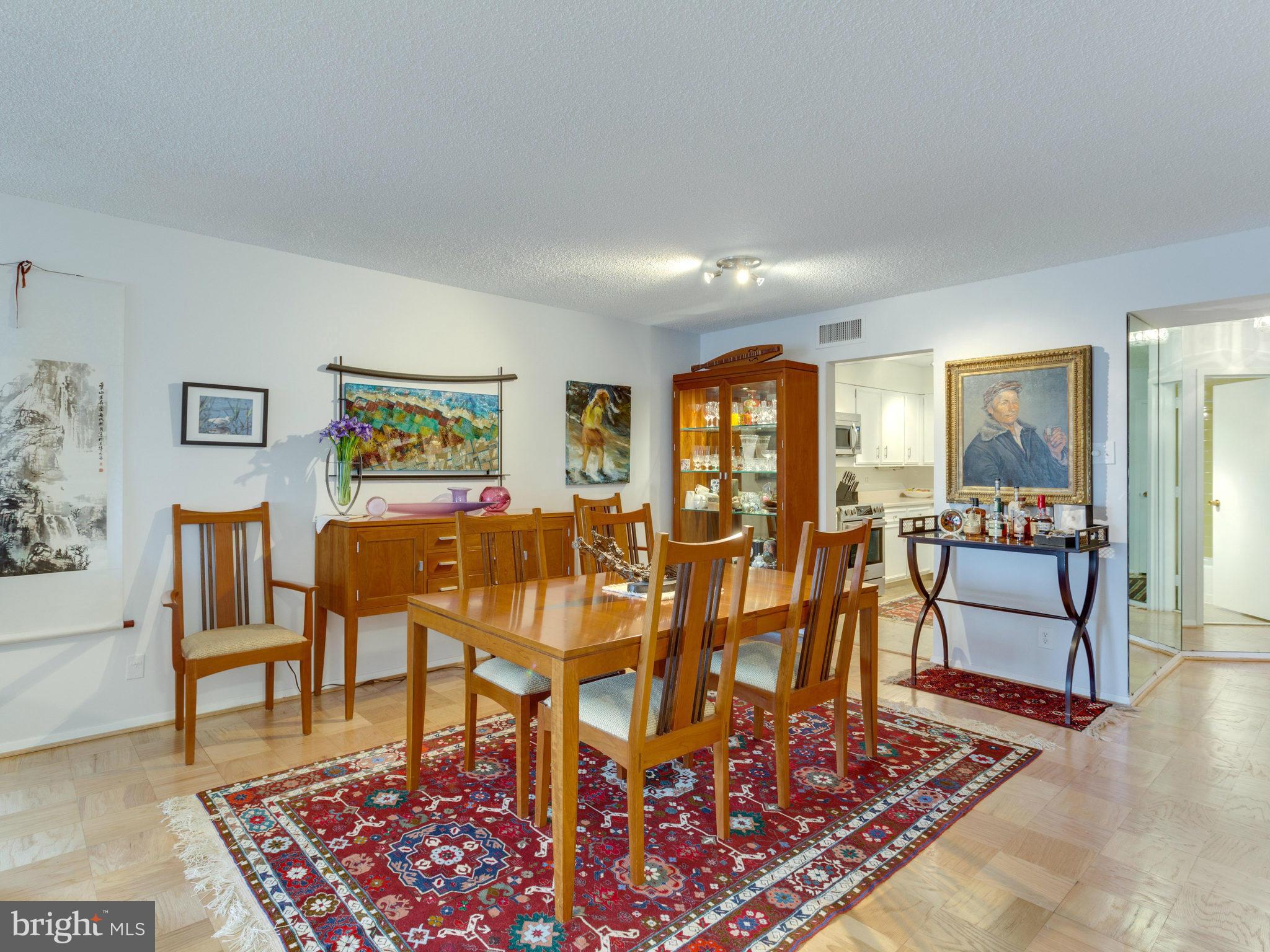 TOWER VILLAS - Residential Lease