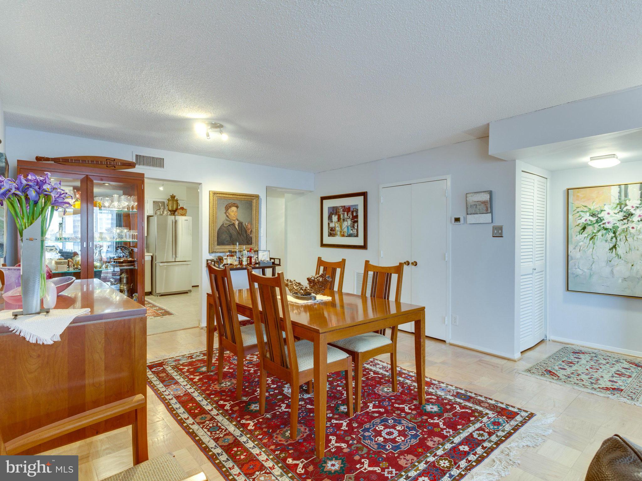 TOWER VILLAS - Residential Lease