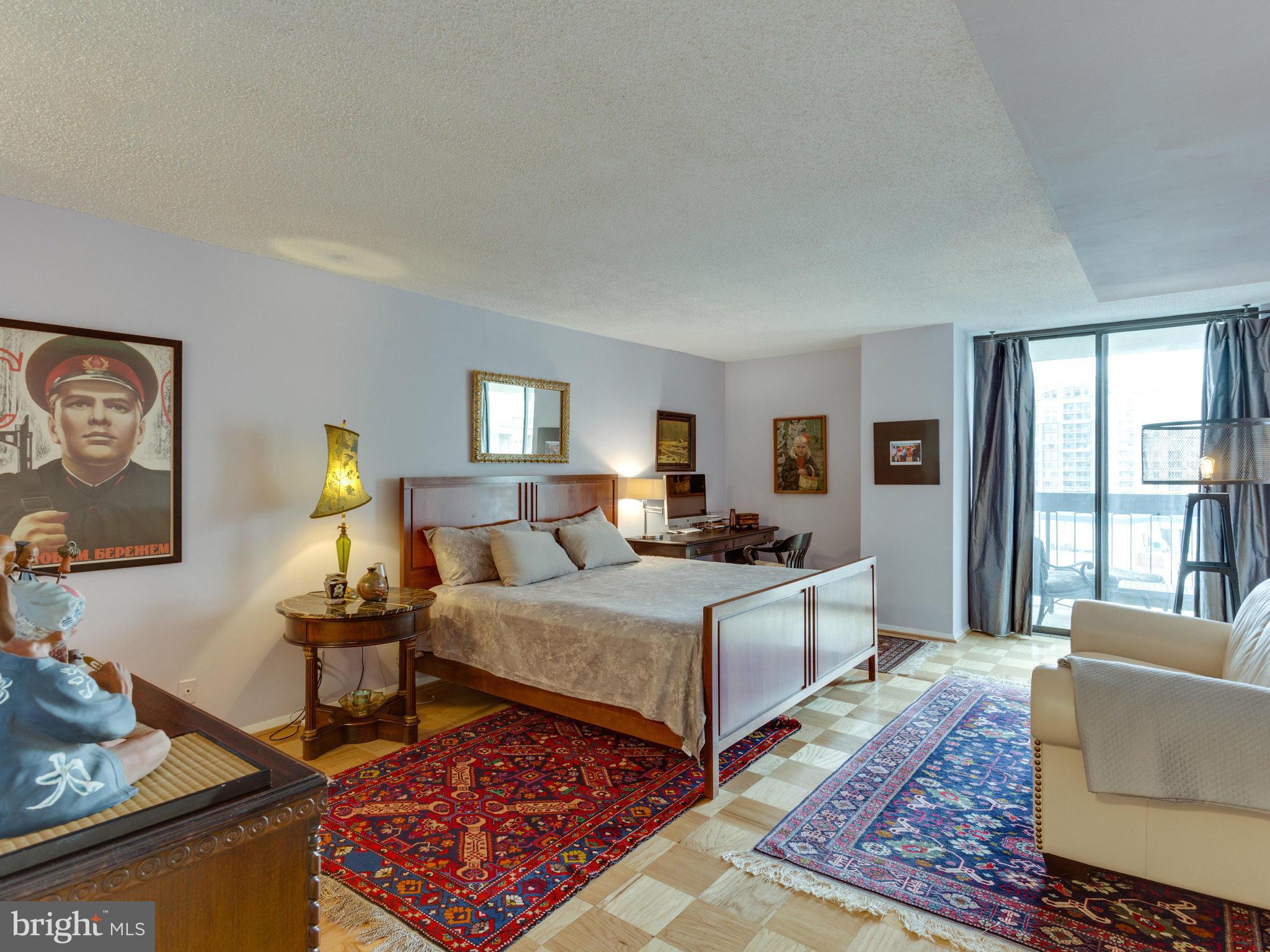 TOWER VILLAS - Residential Lease