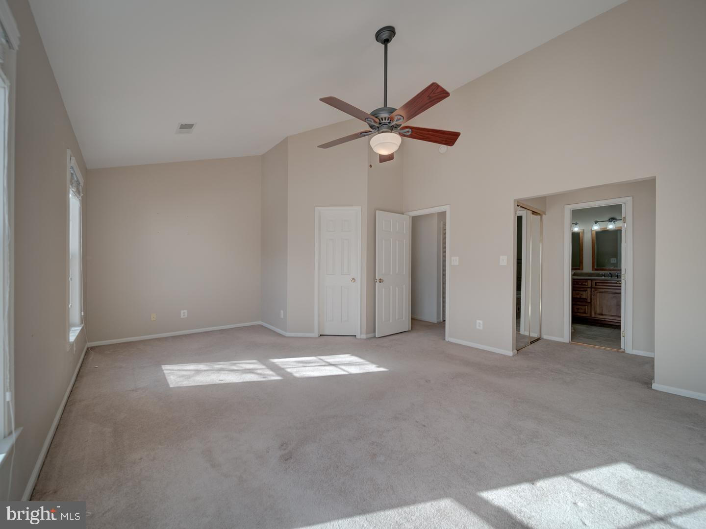 SIGNATURE AT BROADLANDS - Residential