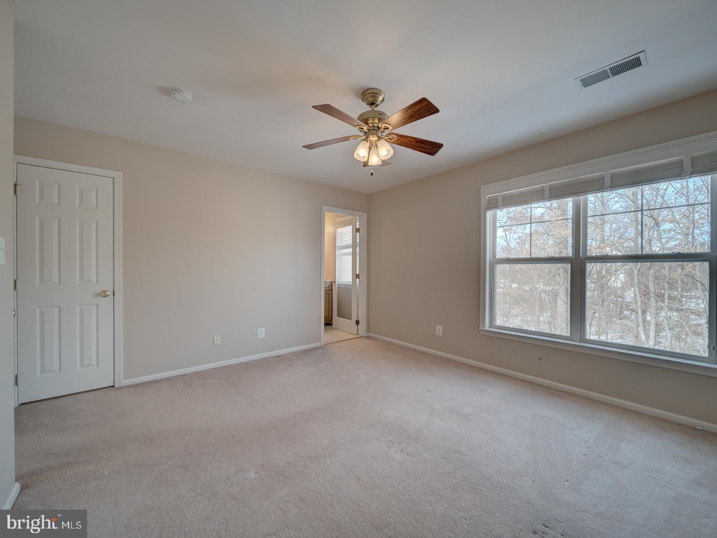 SIGNATURE AT BROADLANDS - Residential