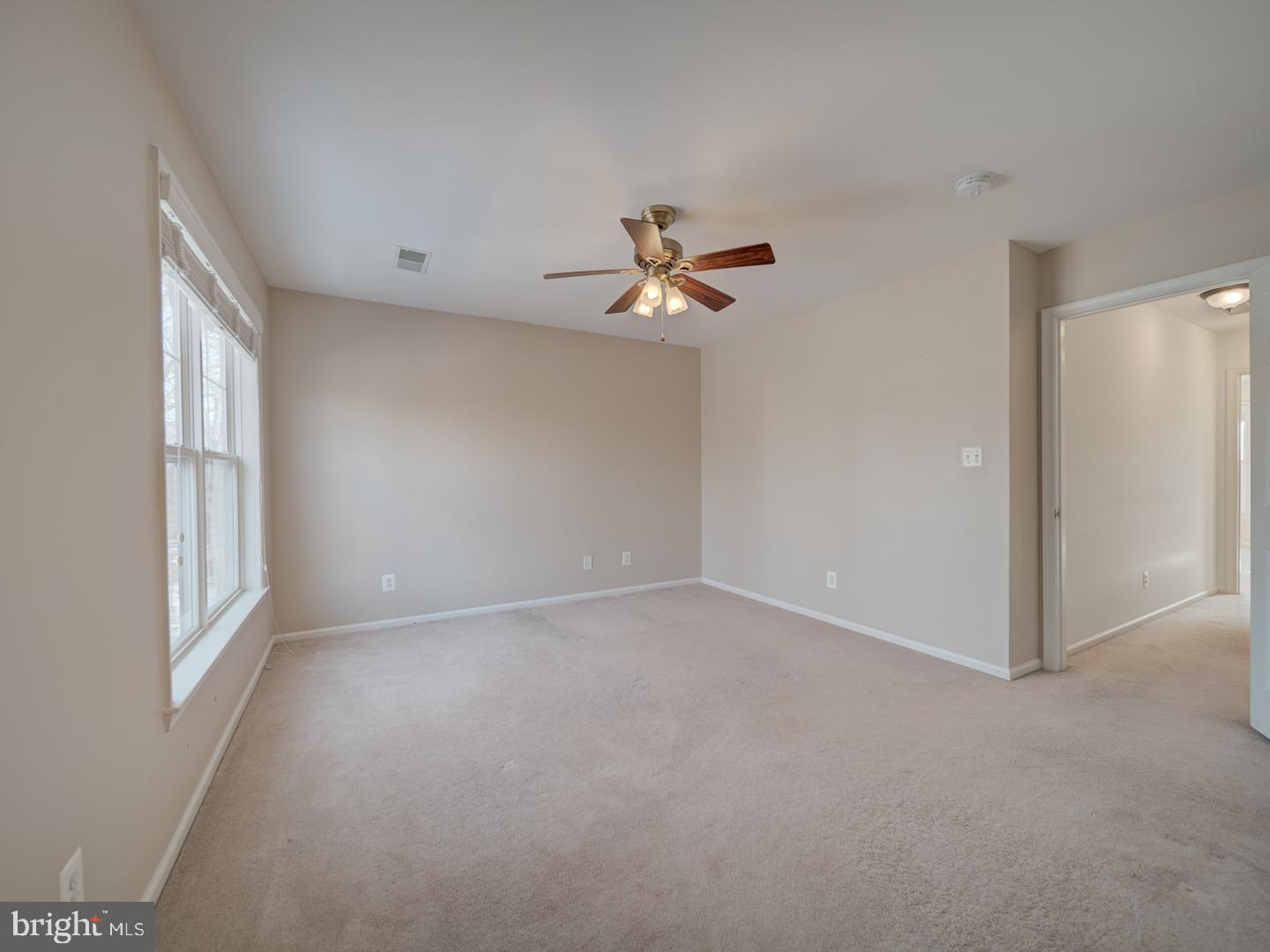 SIGNATURE AT BROADLANDS - Residential