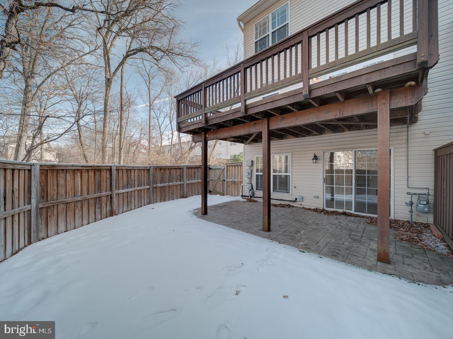 SIGNATURE AT BROADLANDS - Residential