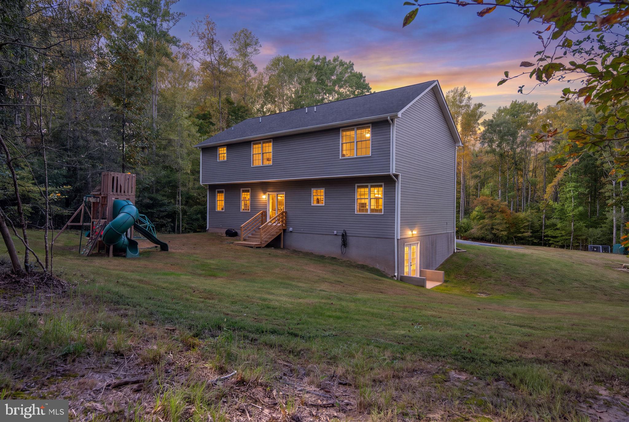 9605 PEPPERTREE