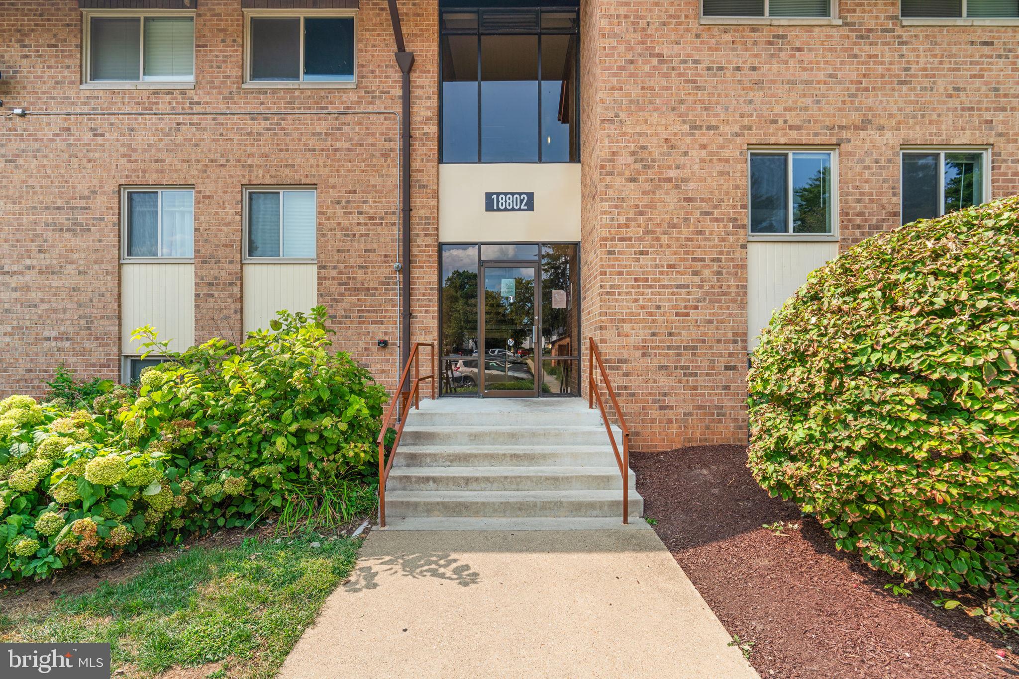 18802 WALKERS CHOICE ROAD 4