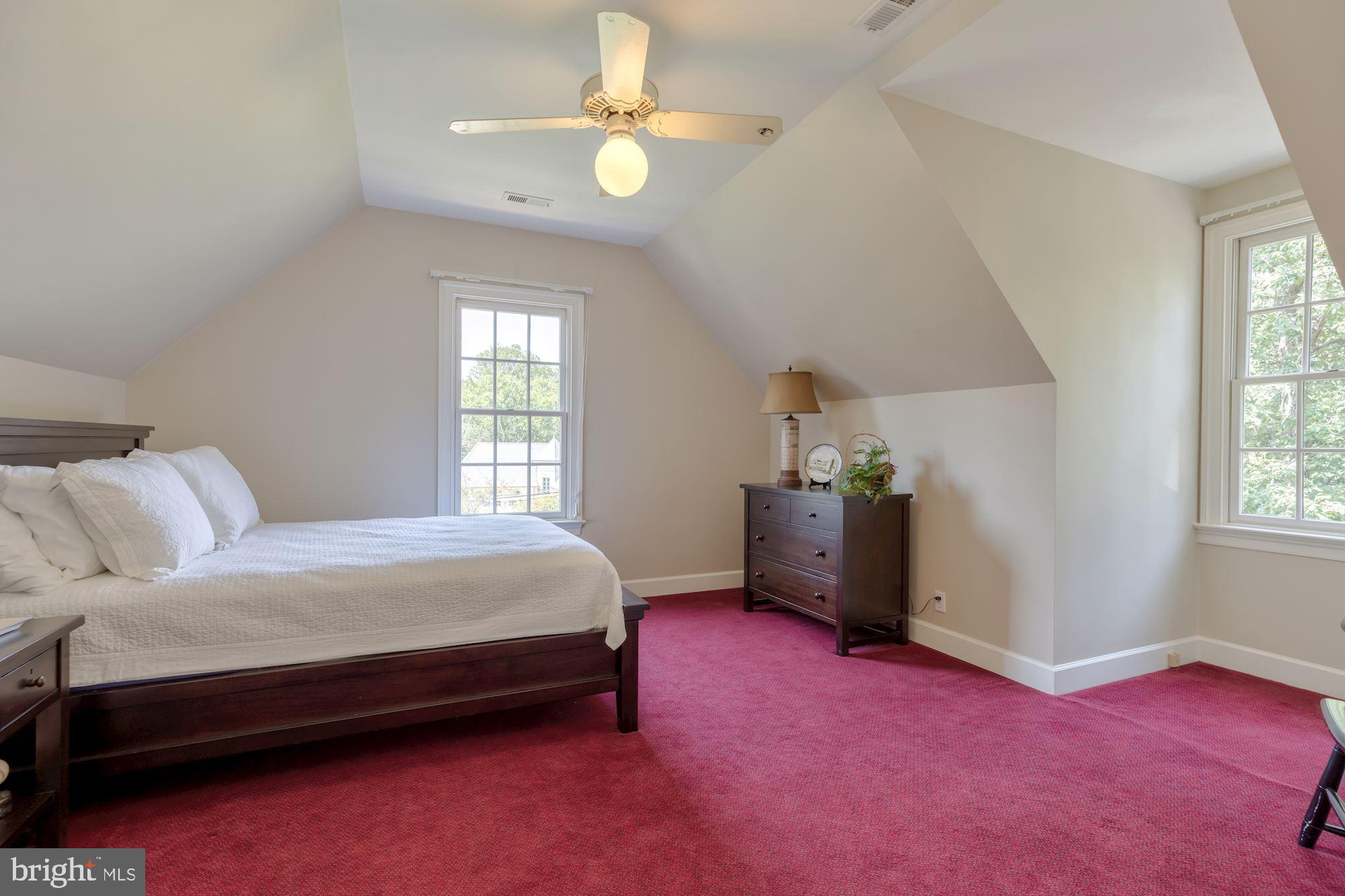 LANGLEY FOREST - Residential