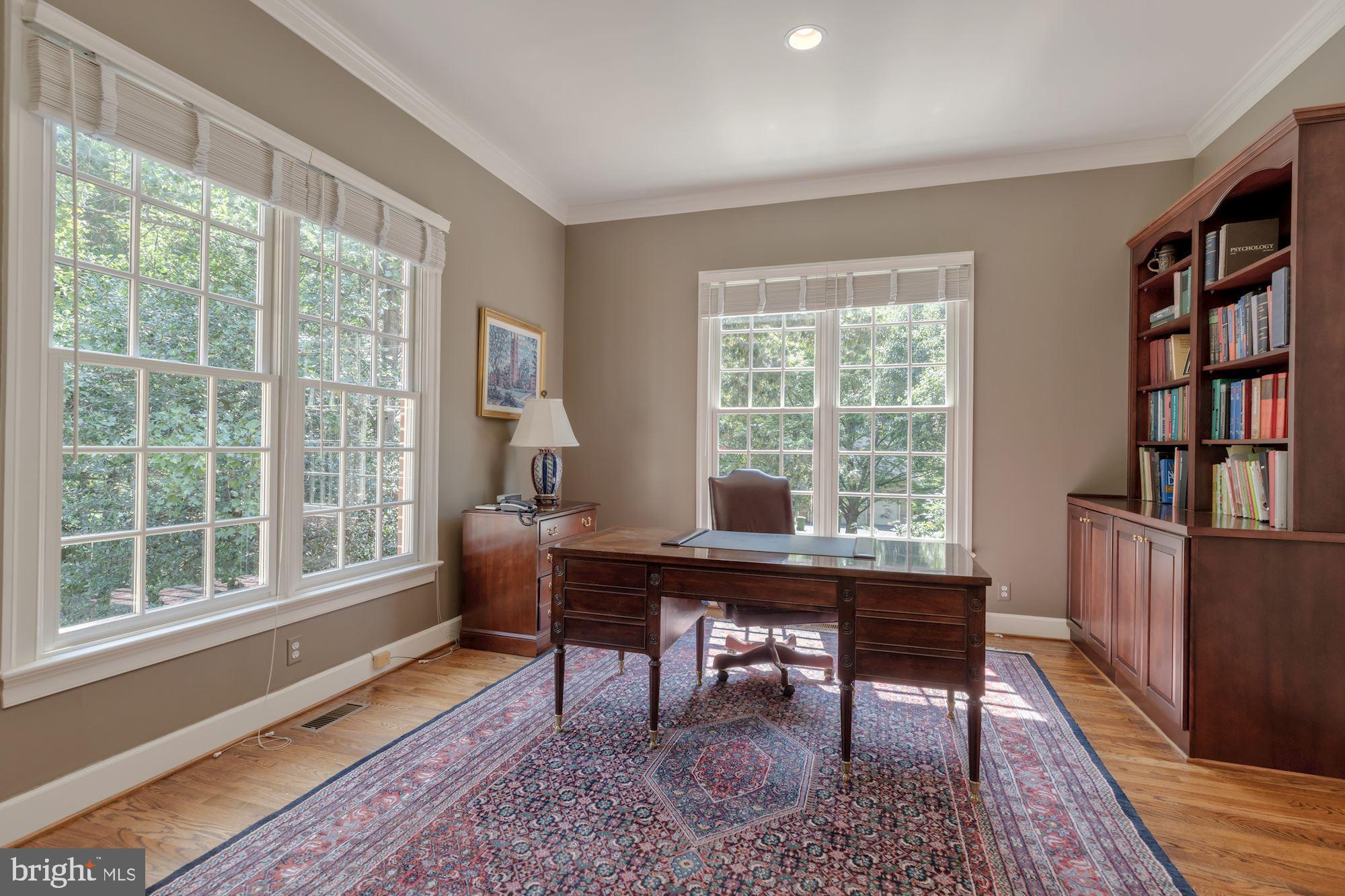 LANGLEY FOREST - Residential