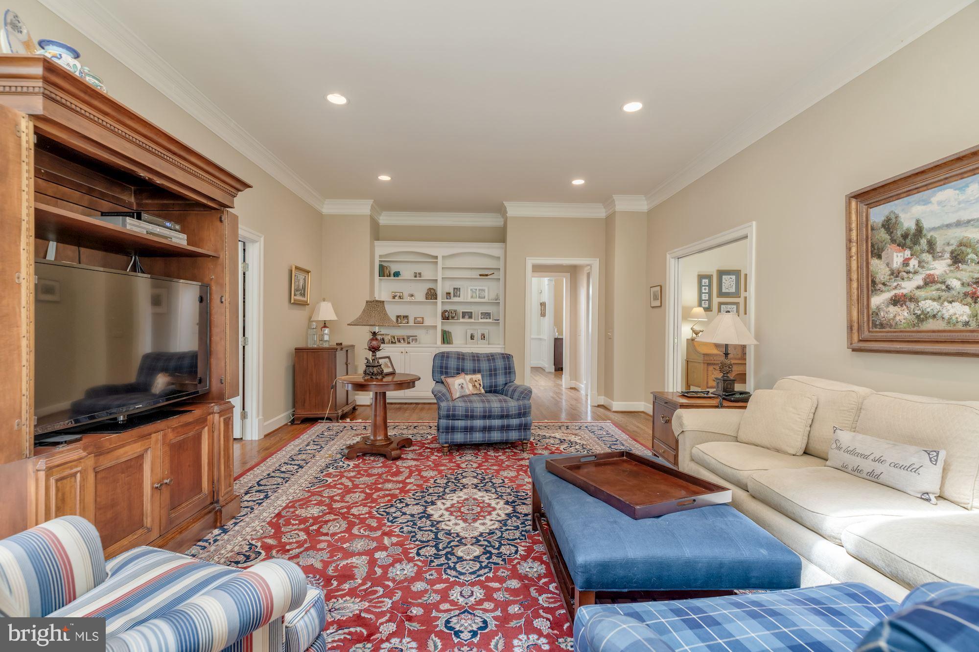 LANGLEY FOREST - Residential