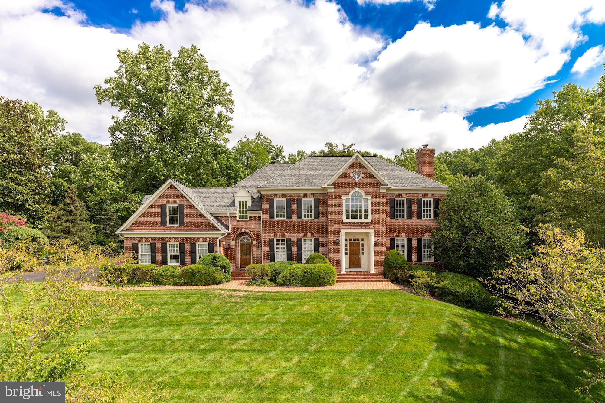 LANGLEY FOREST - Residential