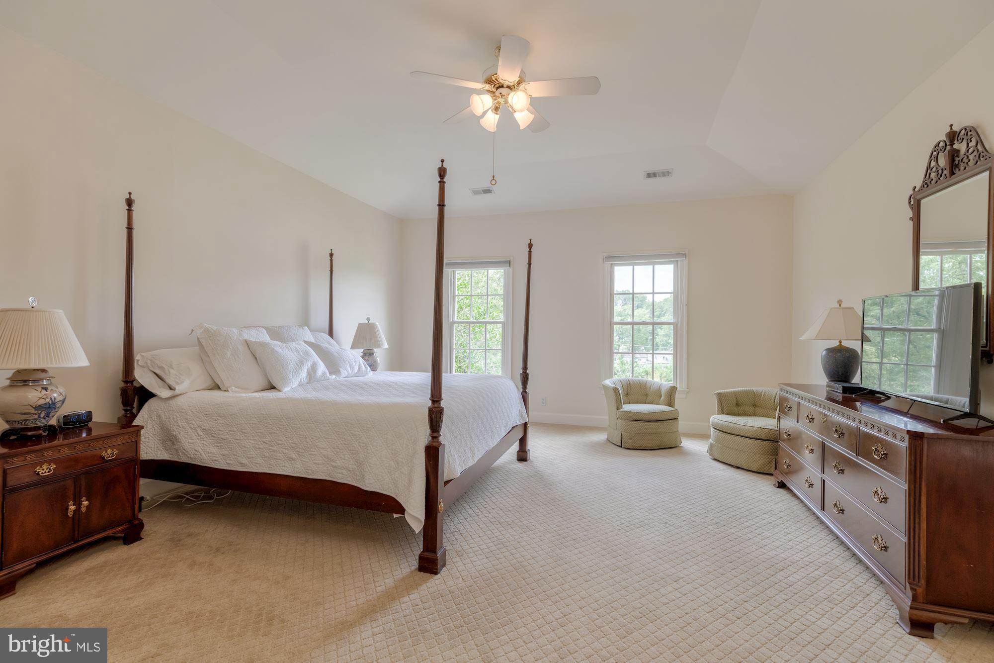 LANGLEY FOREST - Residential