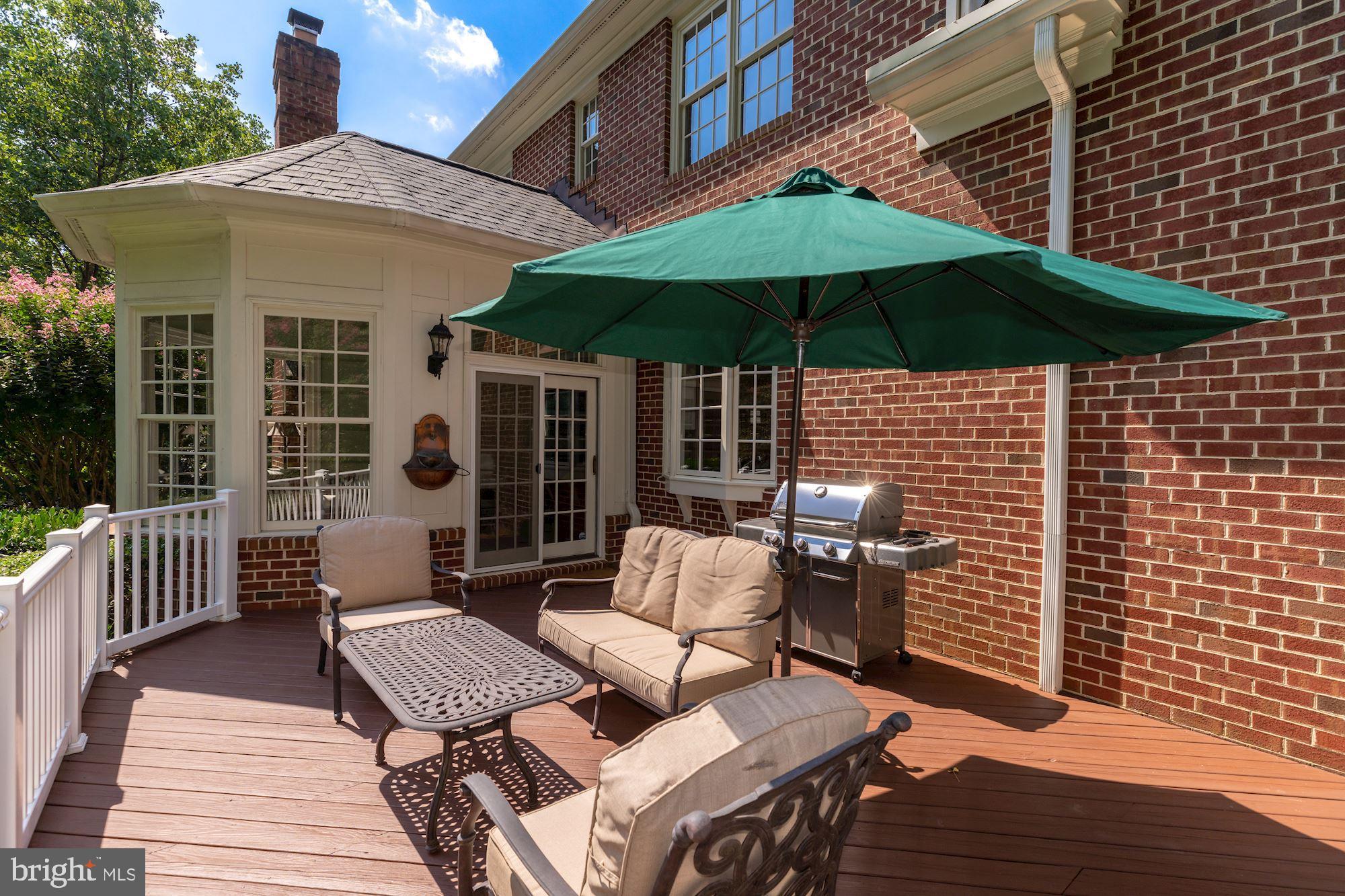 LANGLEY FOREST - Residential