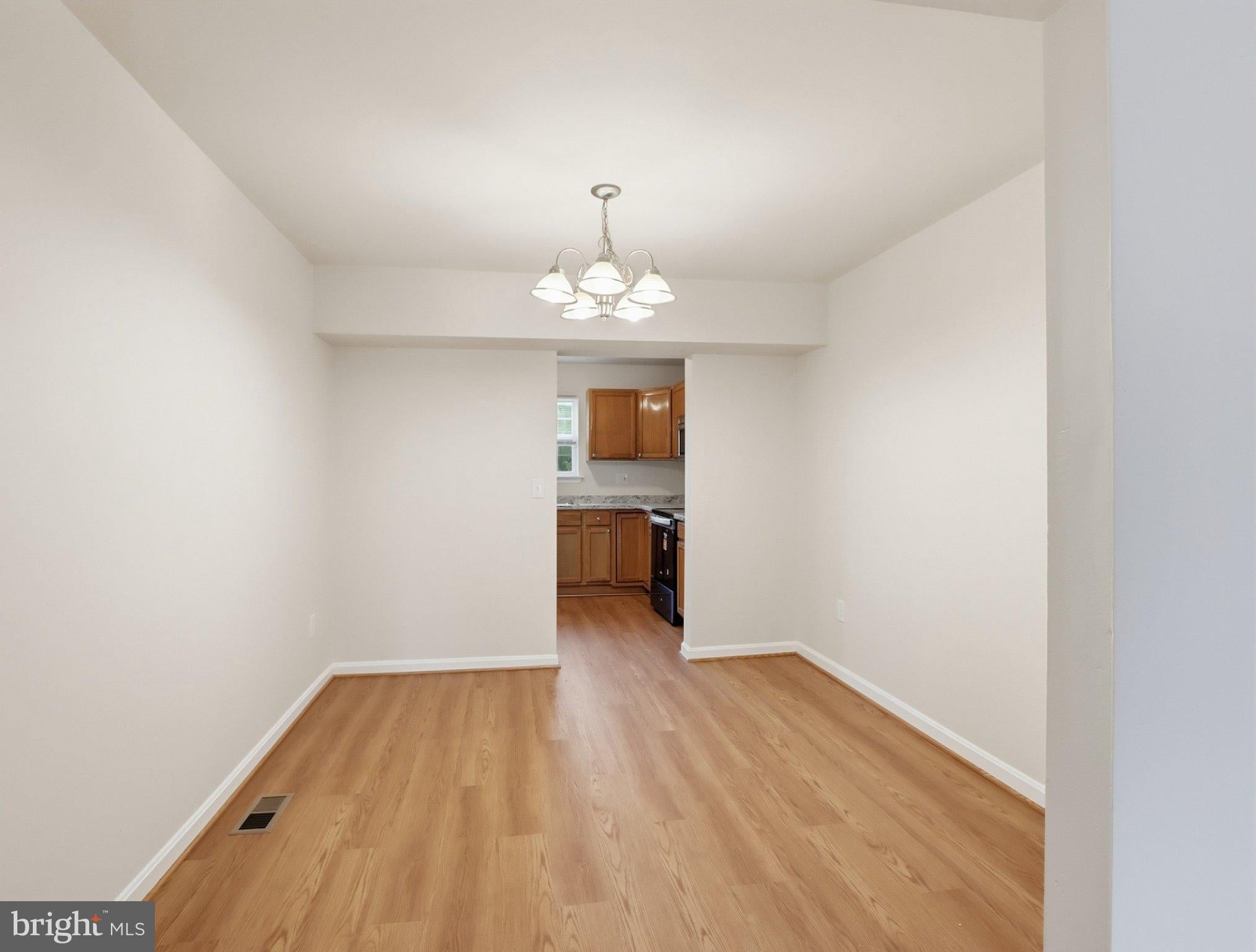 7203 RUTHERFORD GREEN CIRCLE