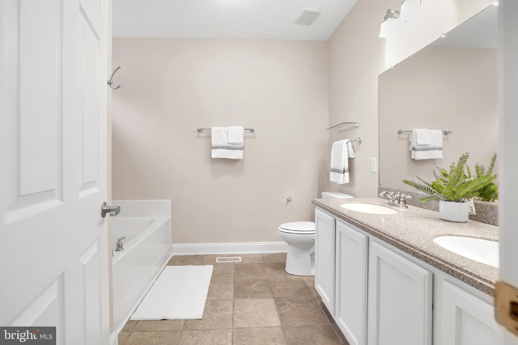 ORANGE - Residential