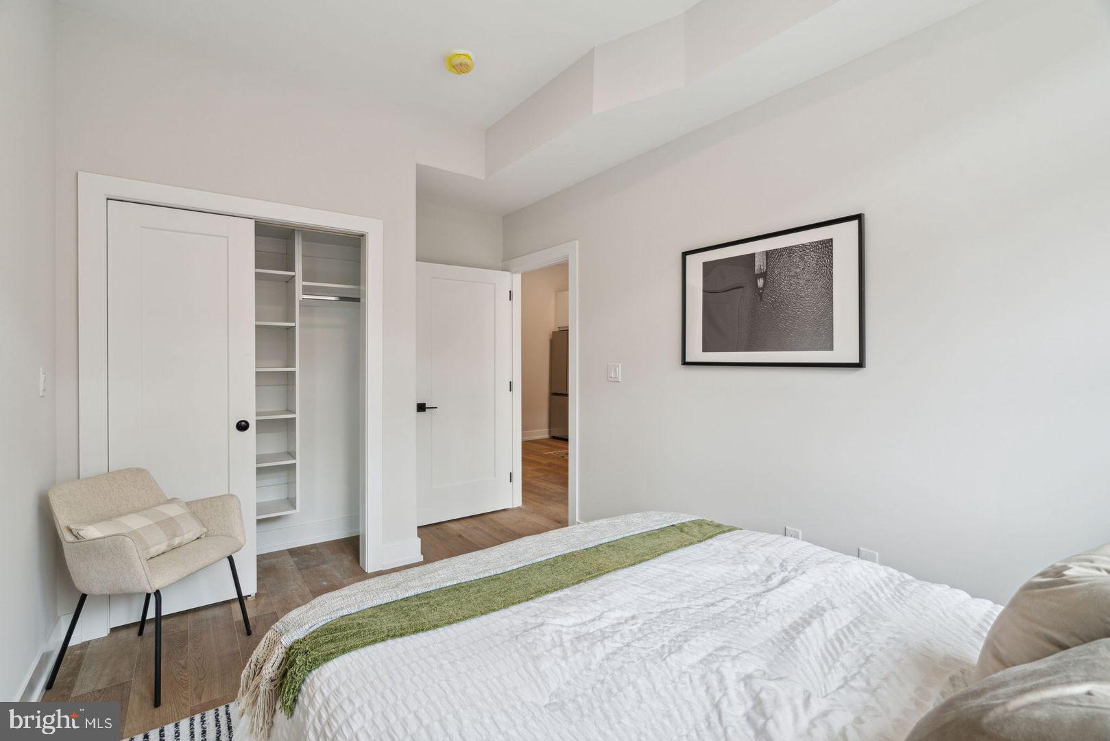 SOUTH KENSINGTON - Residential Lease