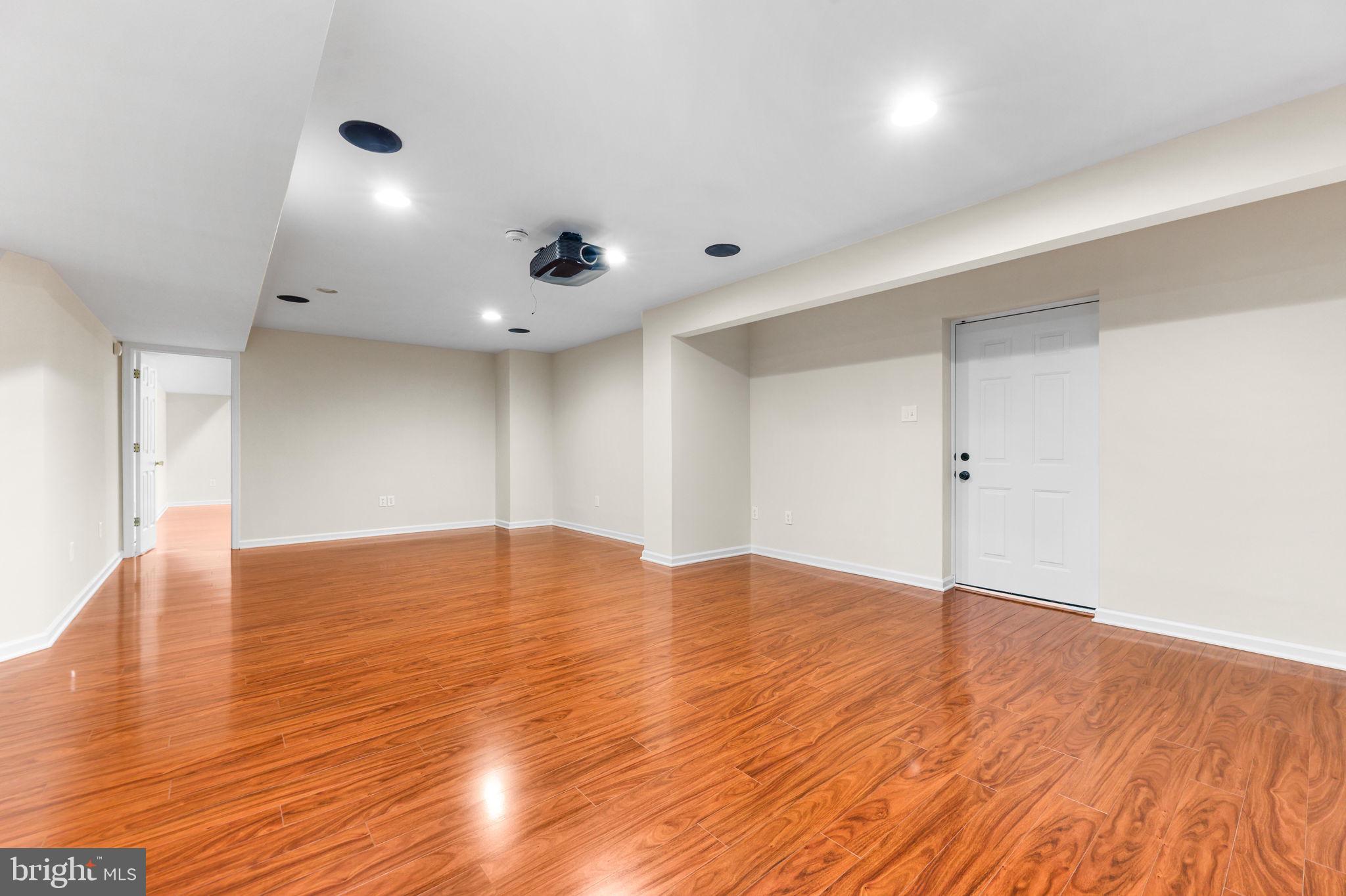 ST MARGARETS LANDING - Residential