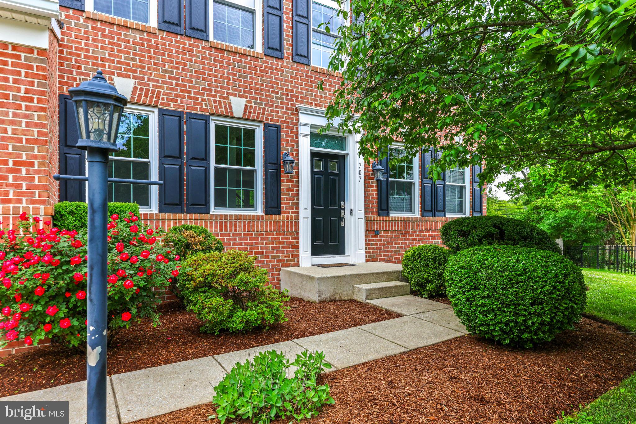 707 BUOY COURT