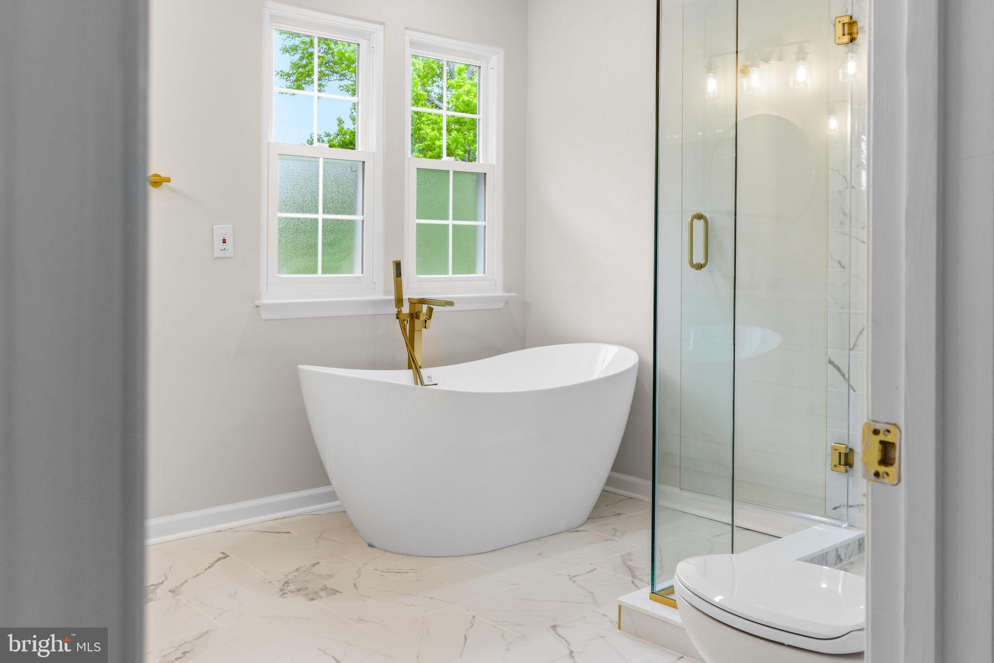 ST MARGARETS LANDING - Residential