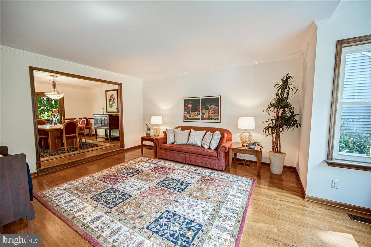 DORSEY HALL - Residential