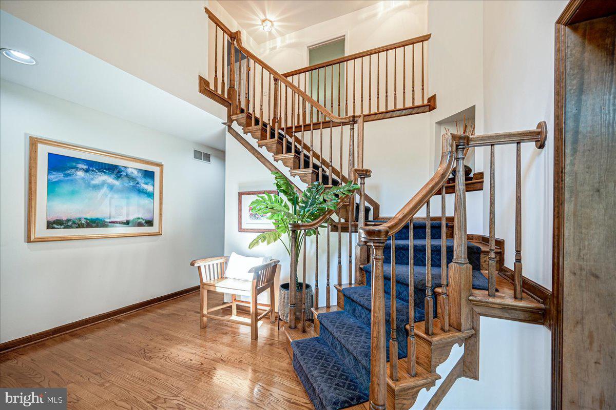DORSEY HALL - Residential