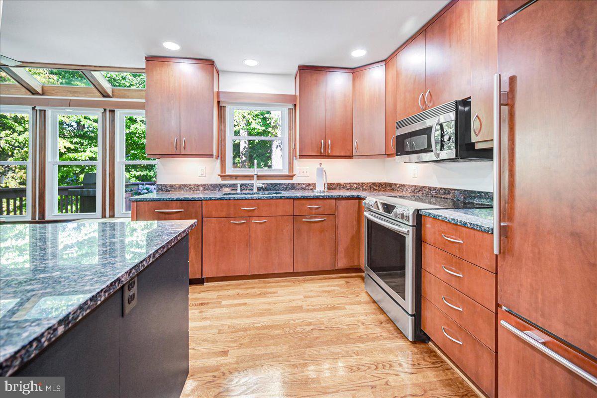 DORSEY HALL - Residential