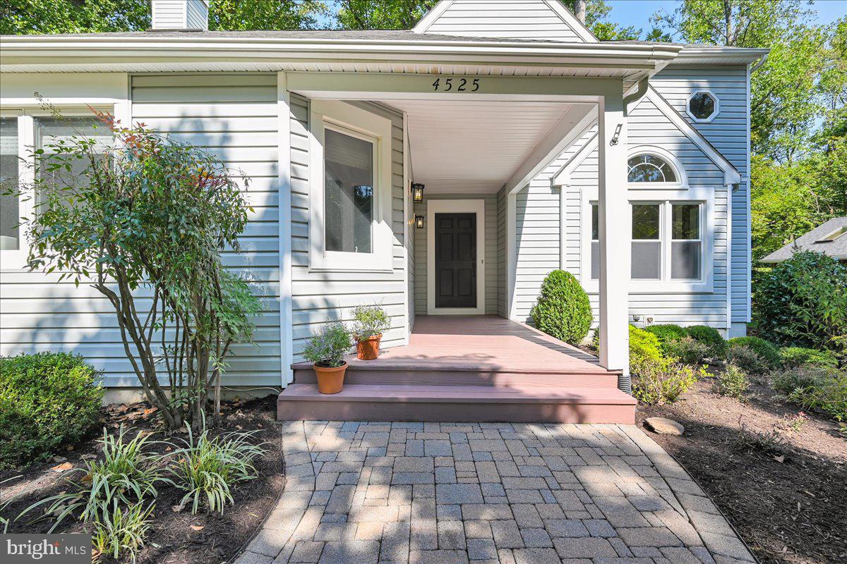 DORSEY HALL - Residential