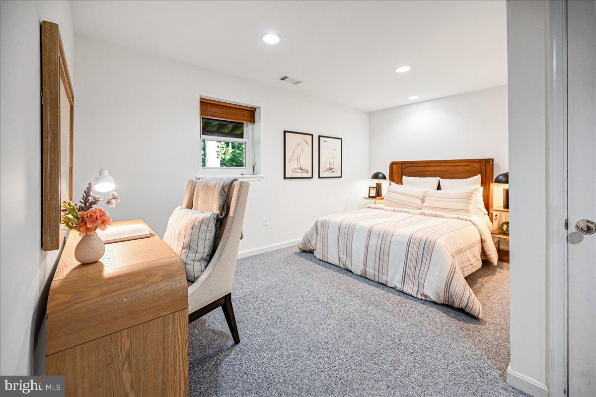 DORSEY HALL - Residential