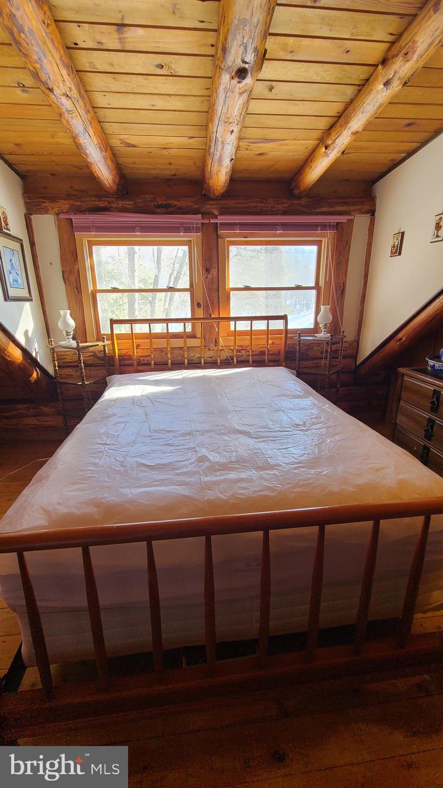 HIDDEN VALLEY - Residential