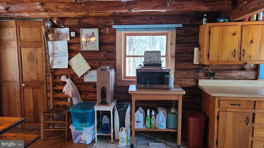 HIDDEN VALLEY - Residential