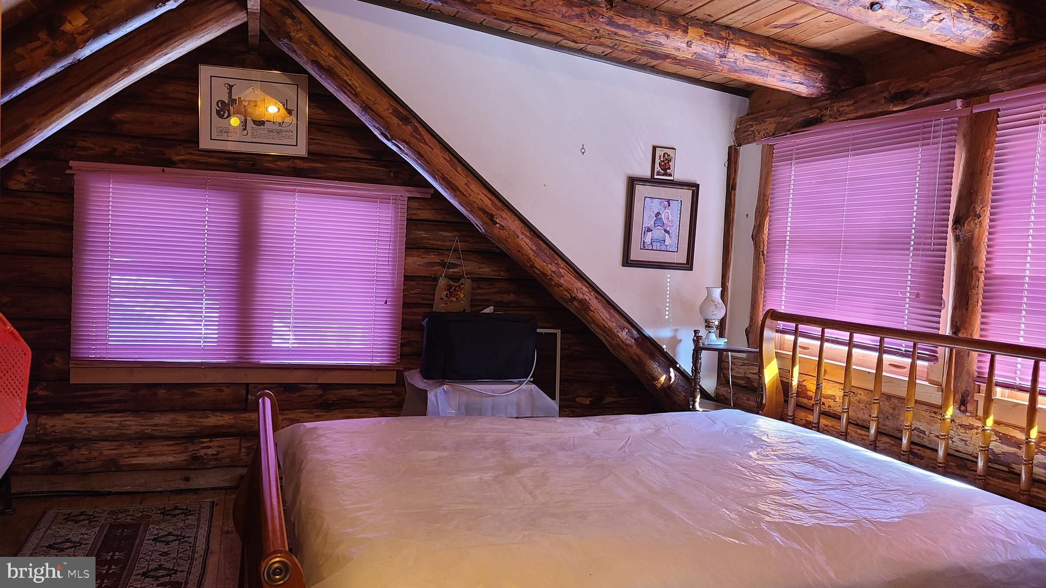 HIDDEN VALLEY - Residential