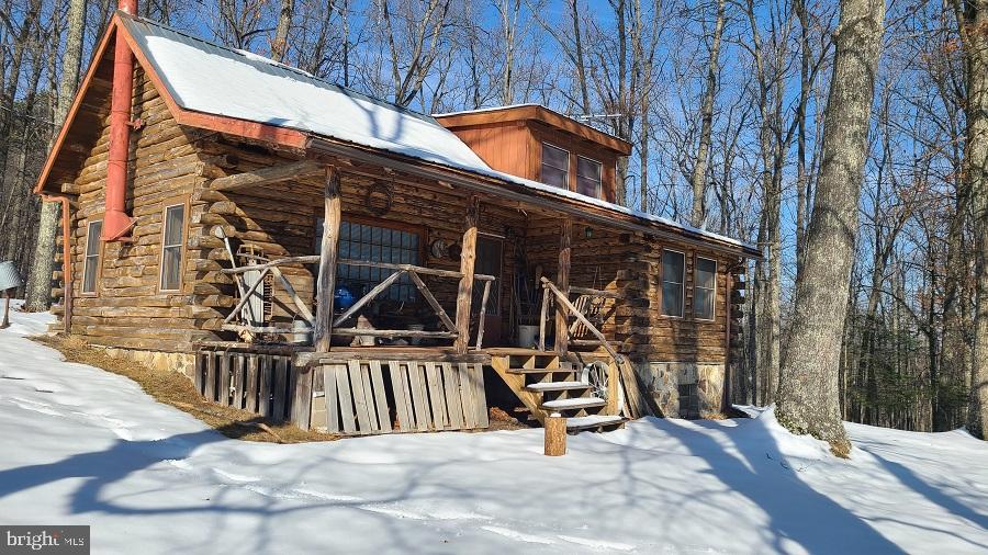 HIDDEN VALLEY - Residential