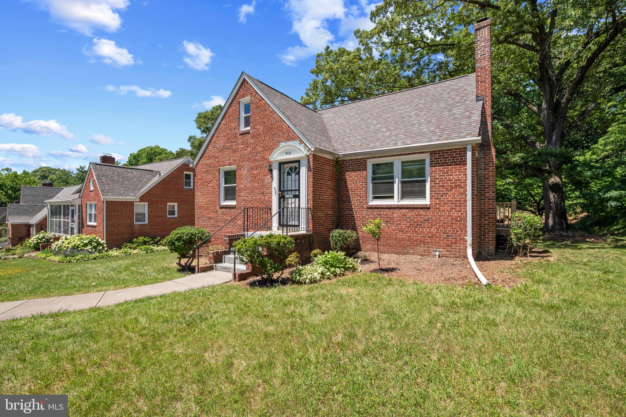 9110 AUTOVILLE DRIVE