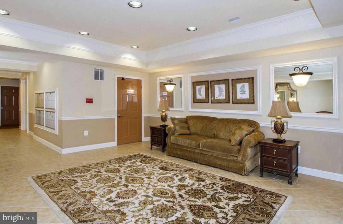 5801 CLIPPER LANE 205